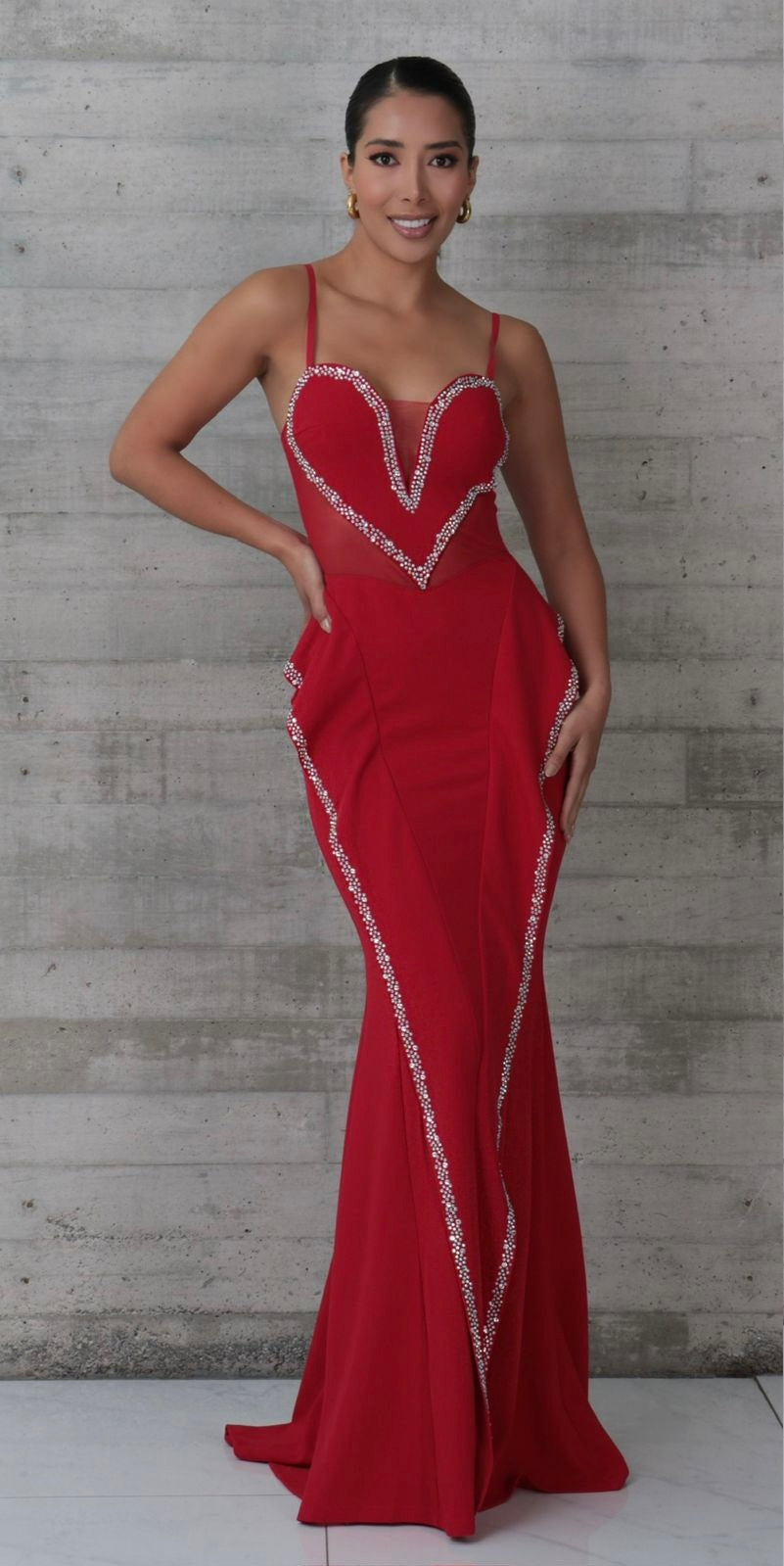 Vestido rojo motivo corazón