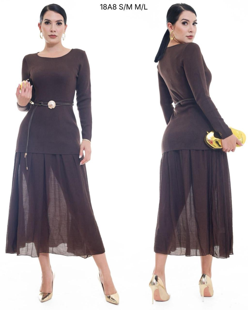 Vestido café de punto manga larga, falda tul, cinto concha de mar