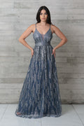 Vestido tirantes celeste brillos Cóctel