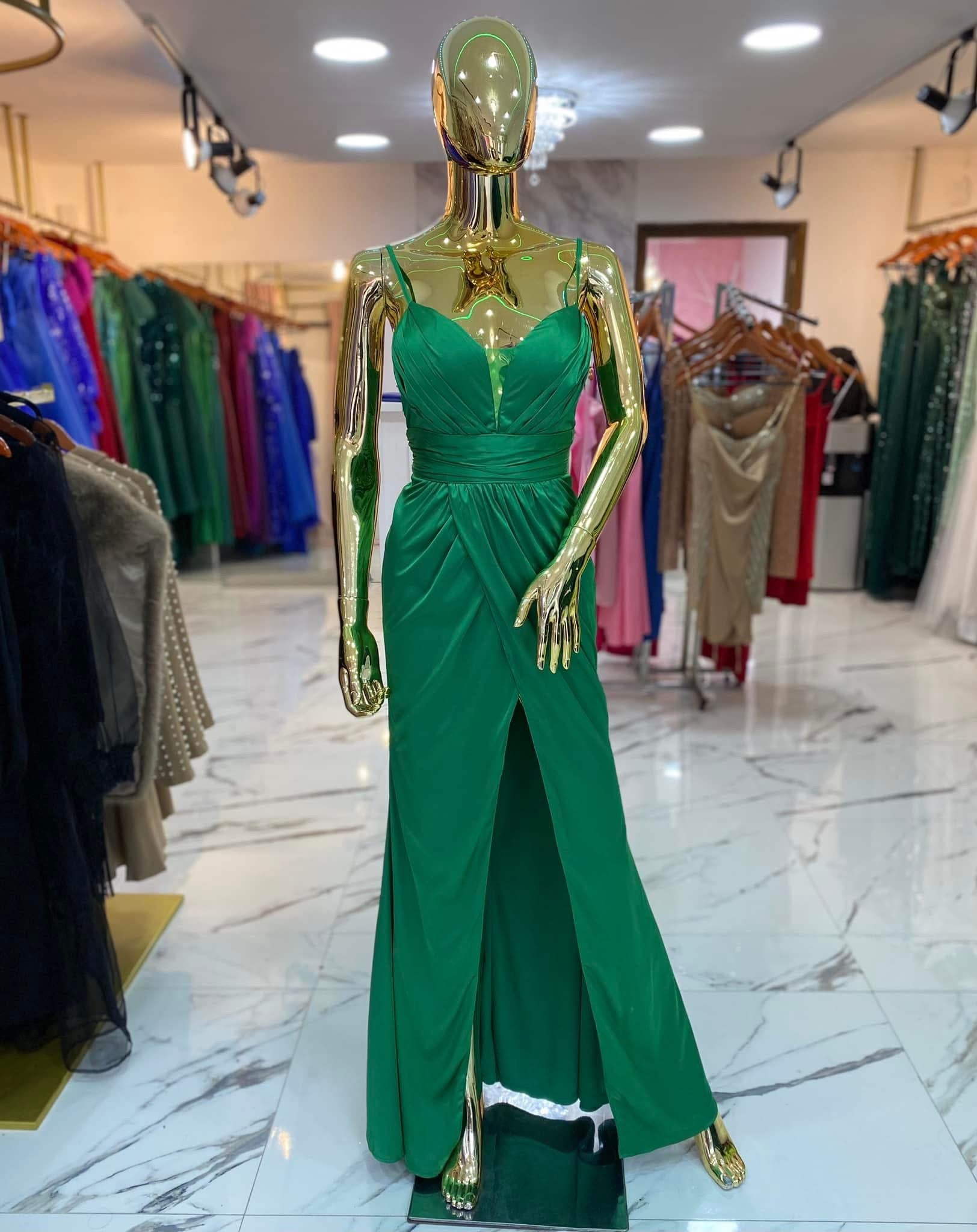 Vestido Dama verde claro