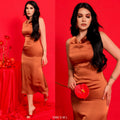 Vestido Chevron satén liso cuello caído