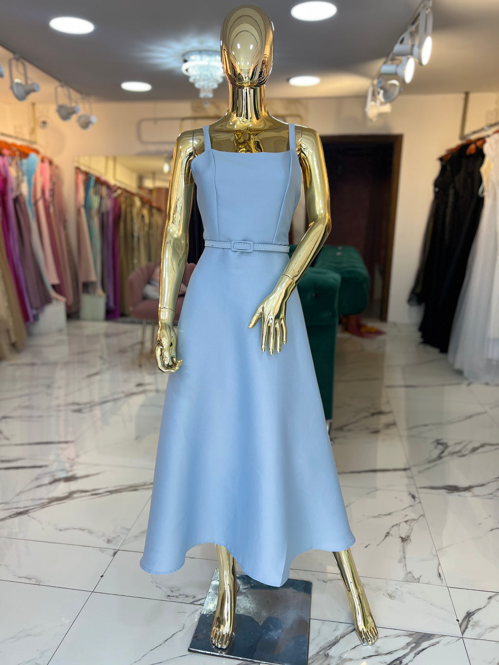 Vestido corte A cinto