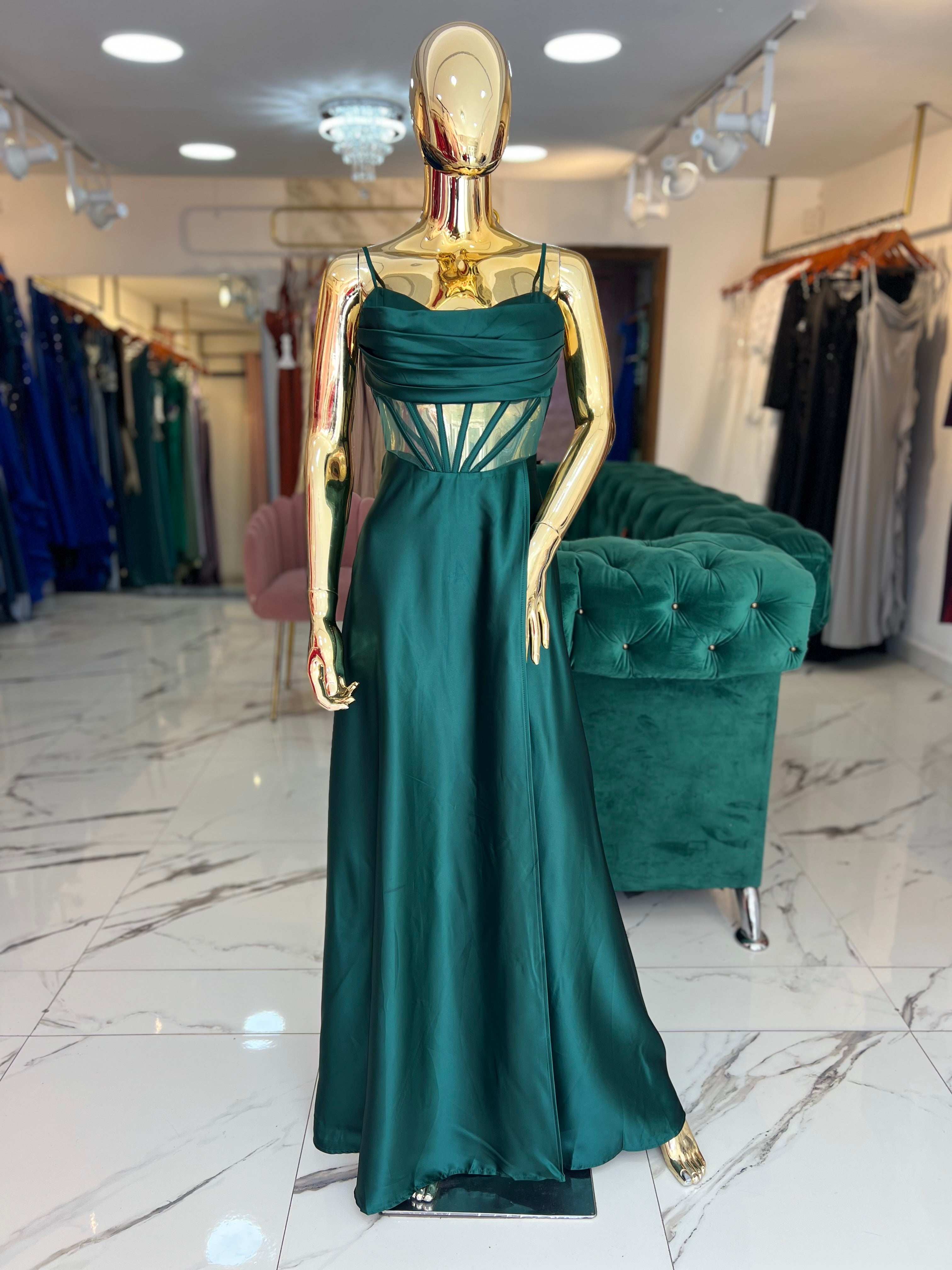 Vestido verde esmeralda corsé traslúcido