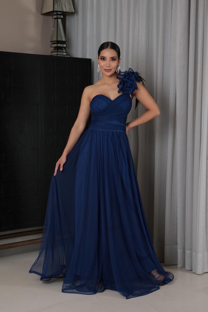 Vestido azul marino hombro escarolas Tul