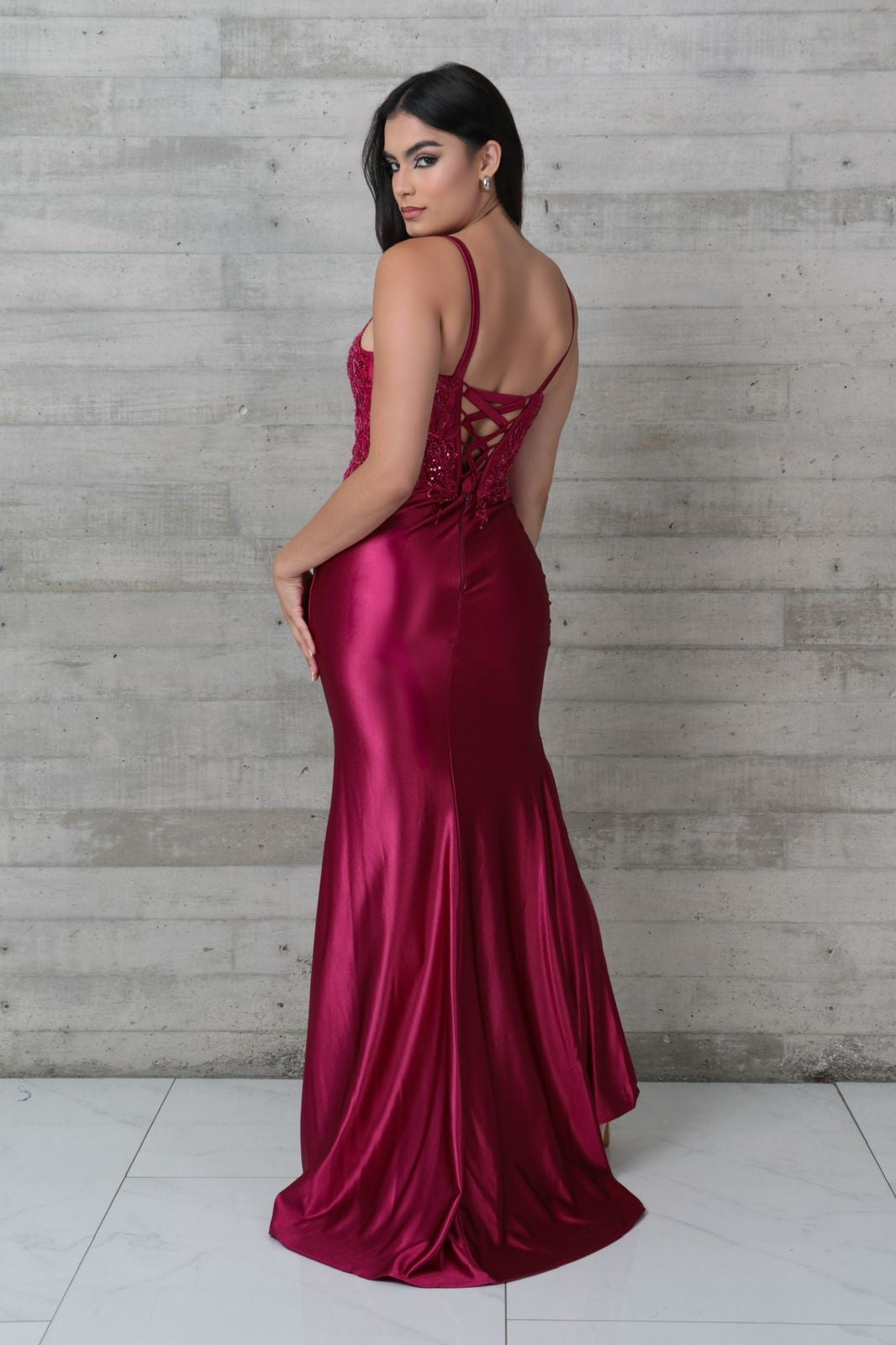 Vestido Fuchsia Glam corsé bordado
