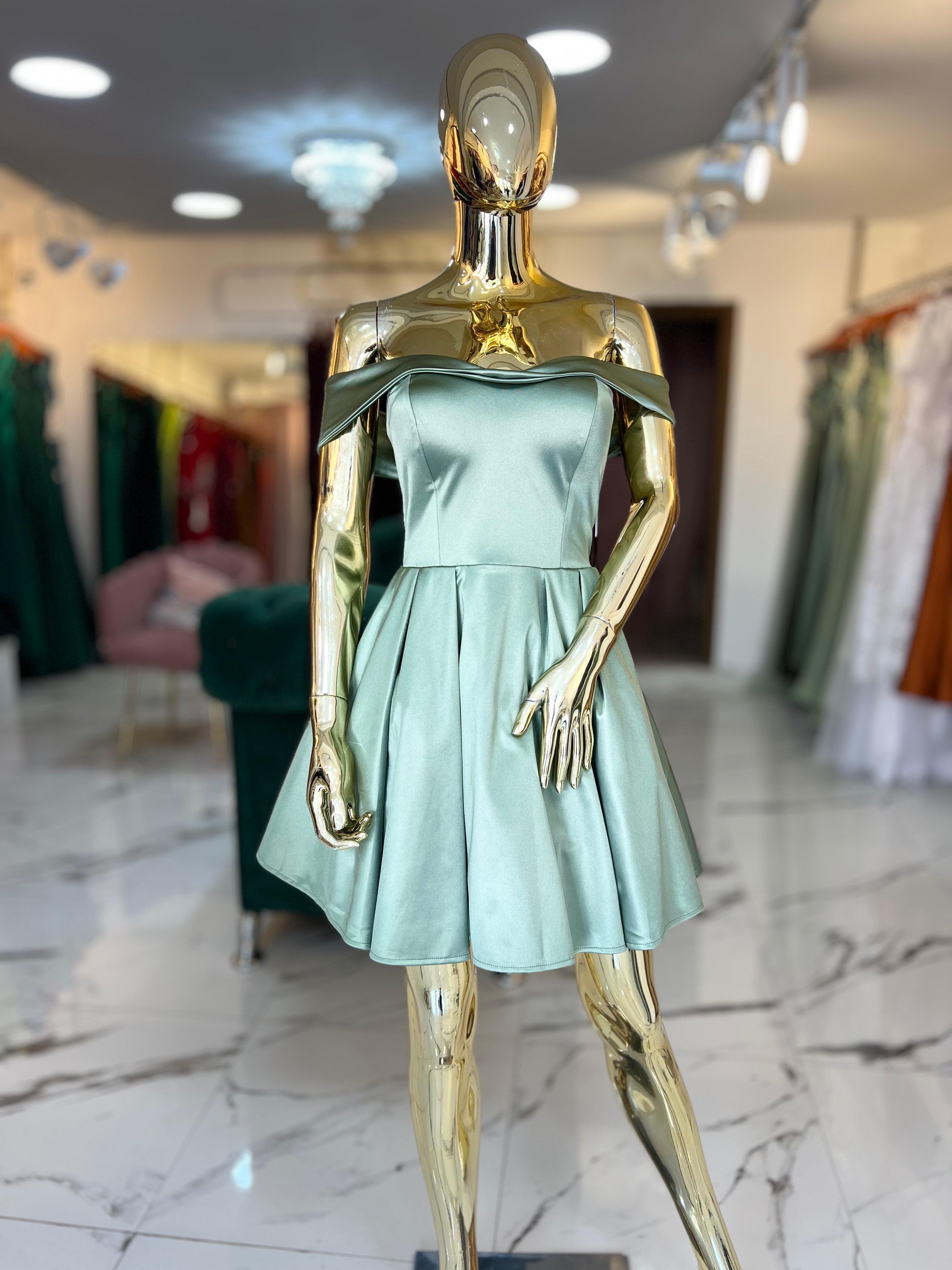 Mini vestido satén verde pistache niña