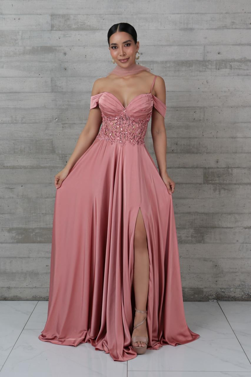 Vestido Rosa Satén apliques