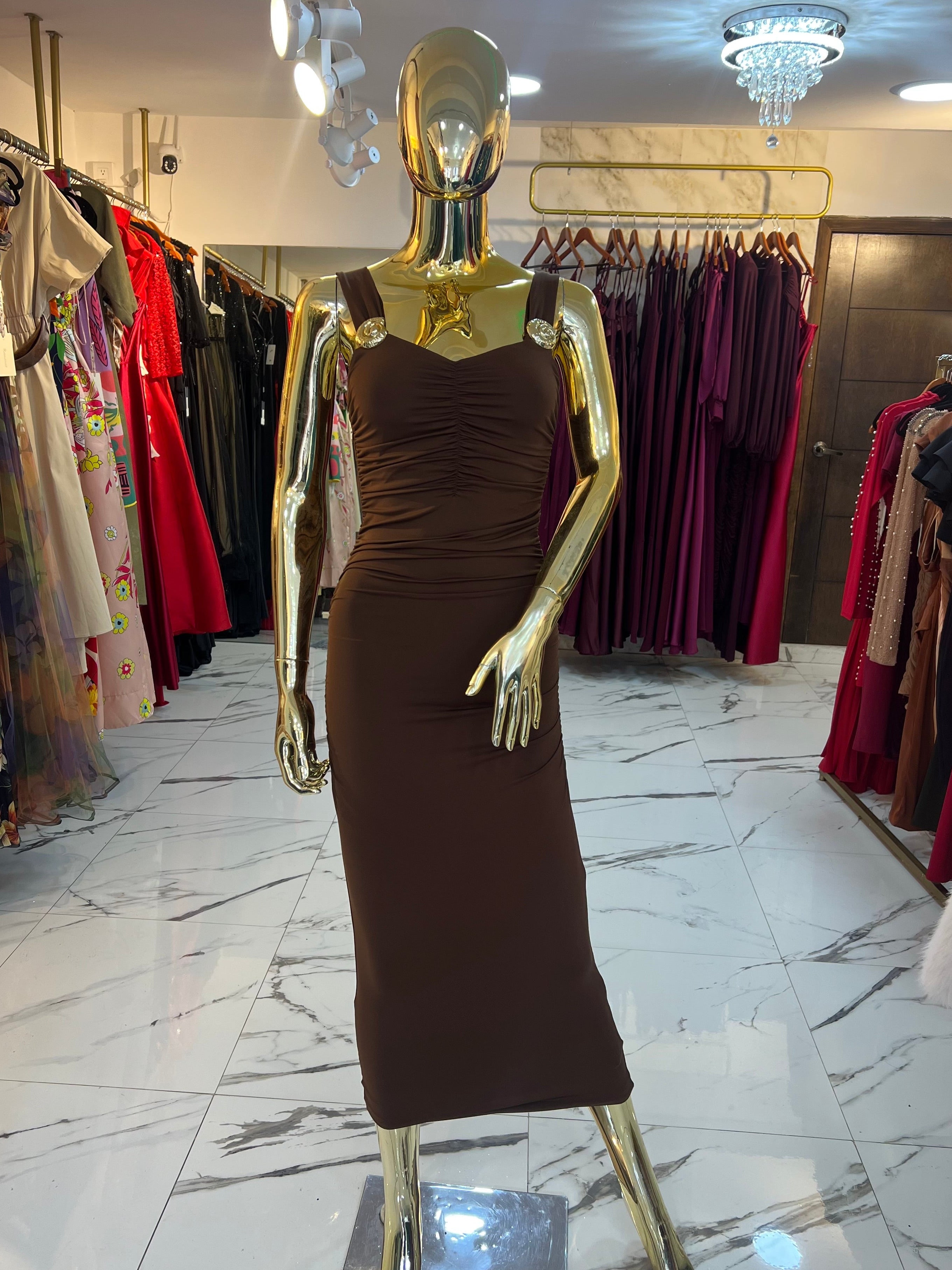 Vestido Zara Café detalles dorados