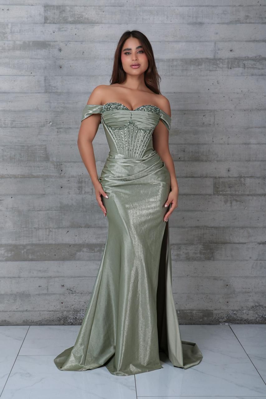 Vestido verde menta cristales florales